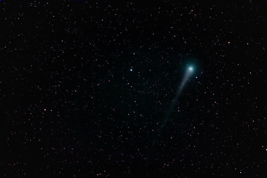 Comet Lulin; 20-min exp; Canon 200mm f/2.8 lens; ISO 1600; IDAS; LX200 for tracking; 2-24-09; Coyle
