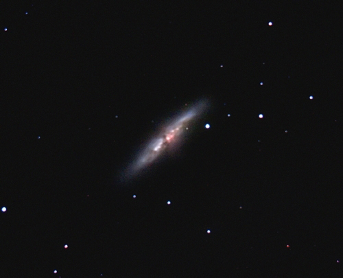 M82 mag 9.2; size 10.5x4.4'; 64 min(85 x 45sec); LX200 @f/7.7; Canon 20Da; ISO1600, 1-16-10; Voorhees
